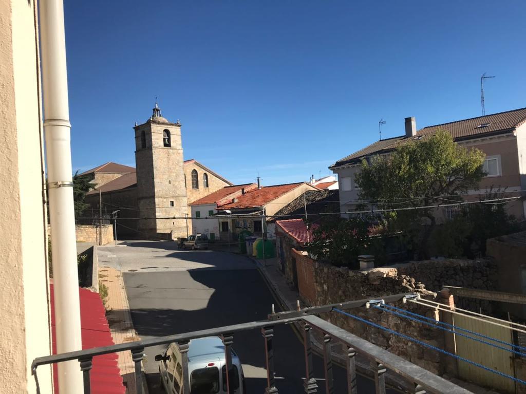 Apartamento La Paloma Las Navas del Marqués Esterno foto